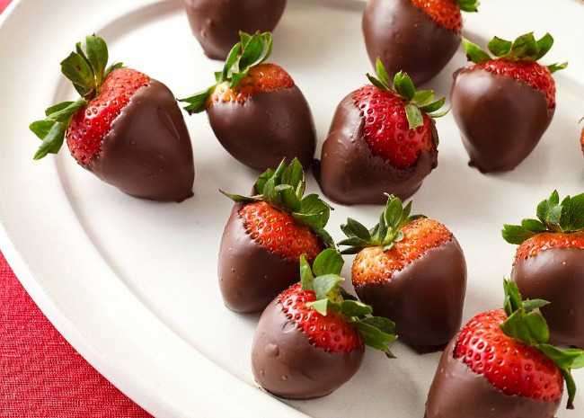 How To Make ChocolateCovered Strawberries  Allrecipes