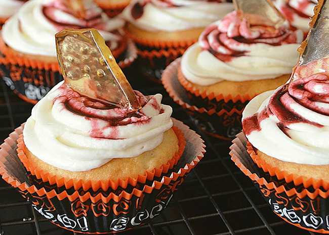 Our Spookiest Halloween Cupcake Decorating Ideas | Allrecipes