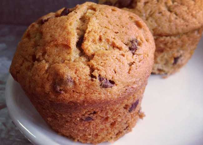 Mocha Chocolate Chip Banana Muffins