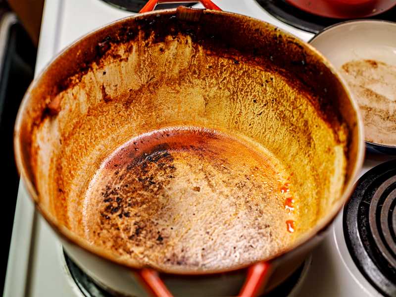How to Clean a Dutch Oven—Cast Iron vs. Enameled Cast Iron