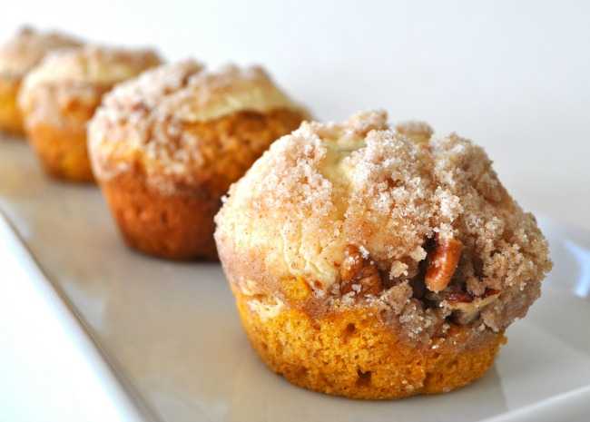 Pumpkin Cream Cheese Muffins