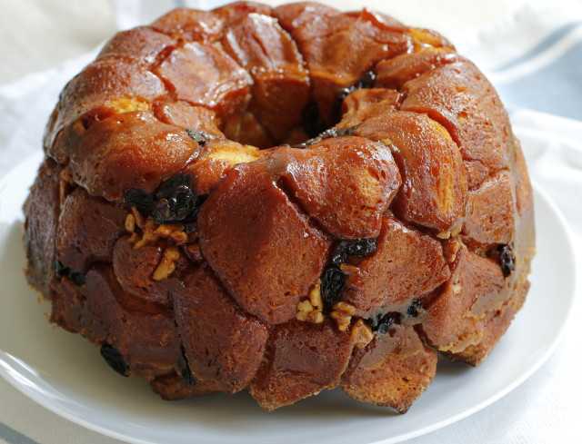 How To Make Monkey Bread Without A Bundt Pan