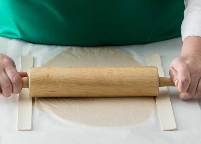Rolling Sugar Cookie Dough