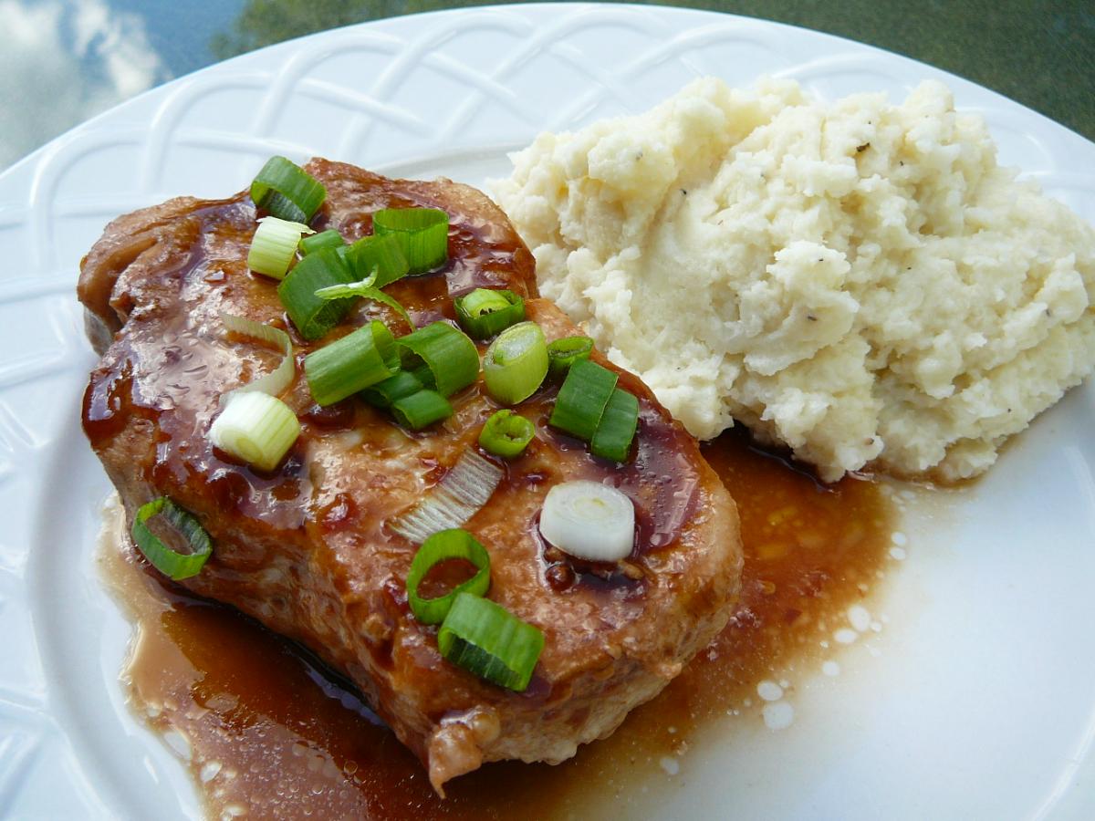 Simple Juicy Pork Chops