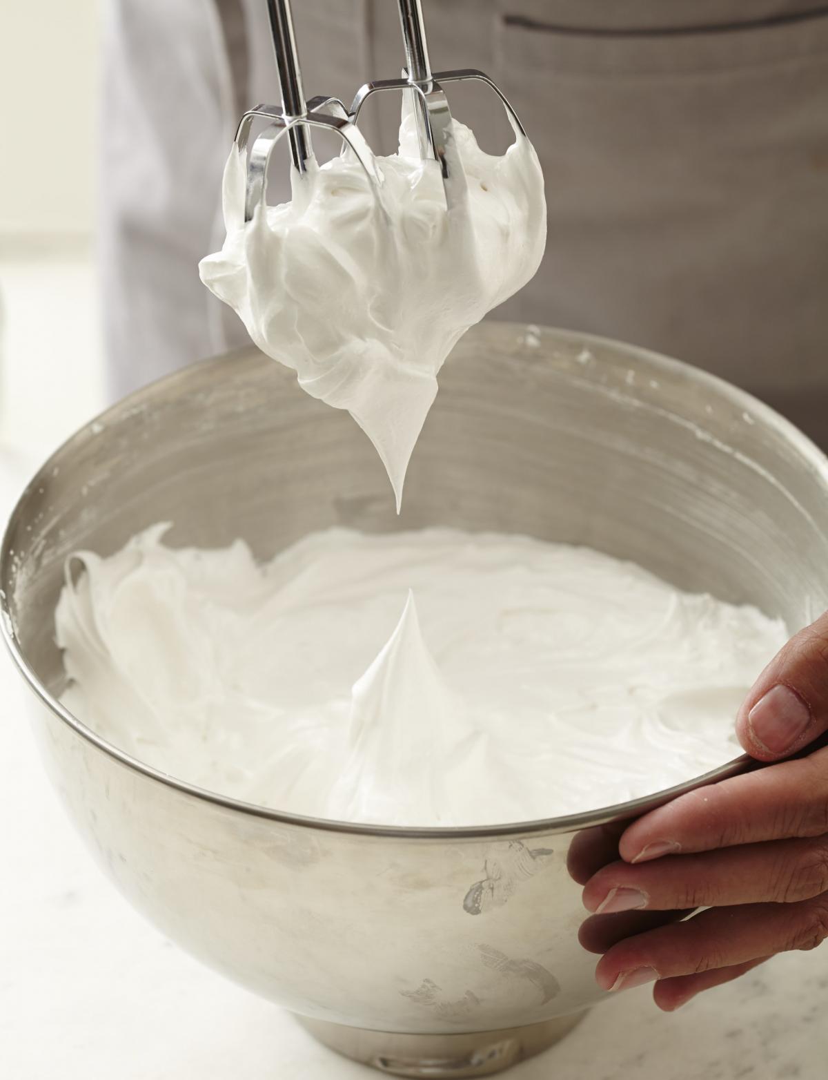 How to Pasteurize Egg Whites For Meringues and Fruit