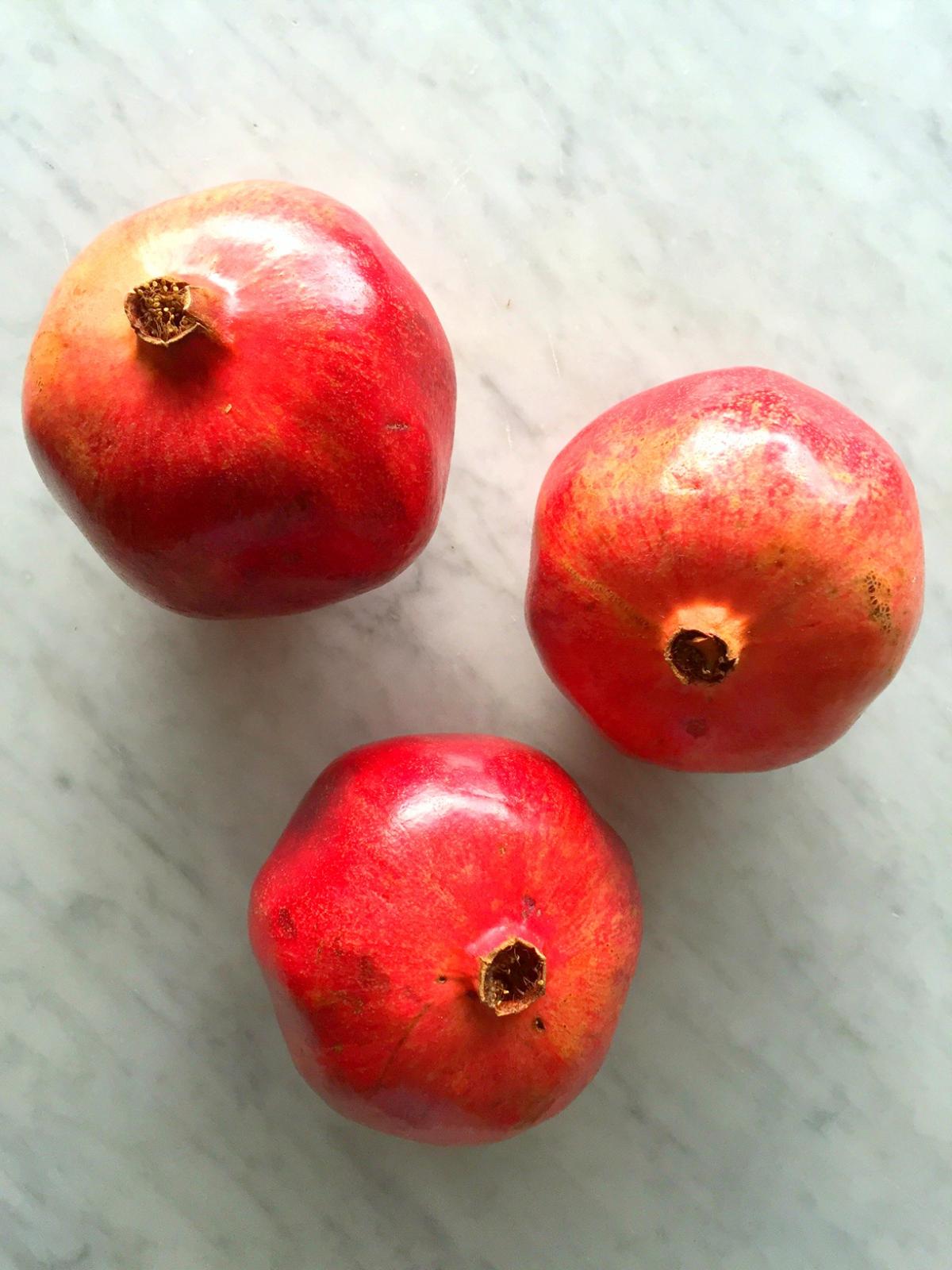 How To Pick A Ripe Pomegranate Allrecipes how-to-pick-a-ripe-pomegranate-allrecipes
